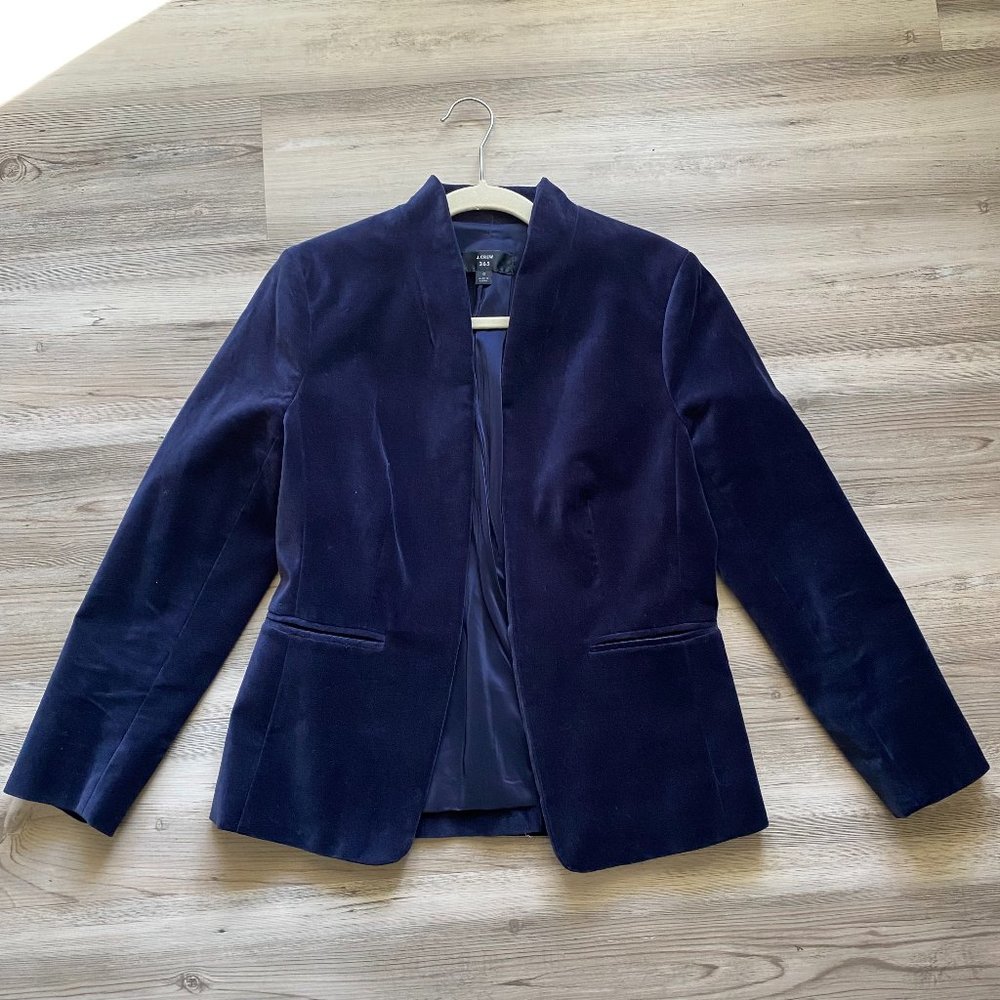 J.CREW 365 Going Out Velvet Blazer